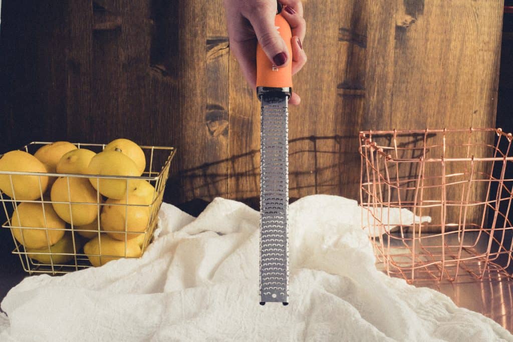 Zesting Lemons with Microplane Grater Zesting Lemons with Microplane Grater